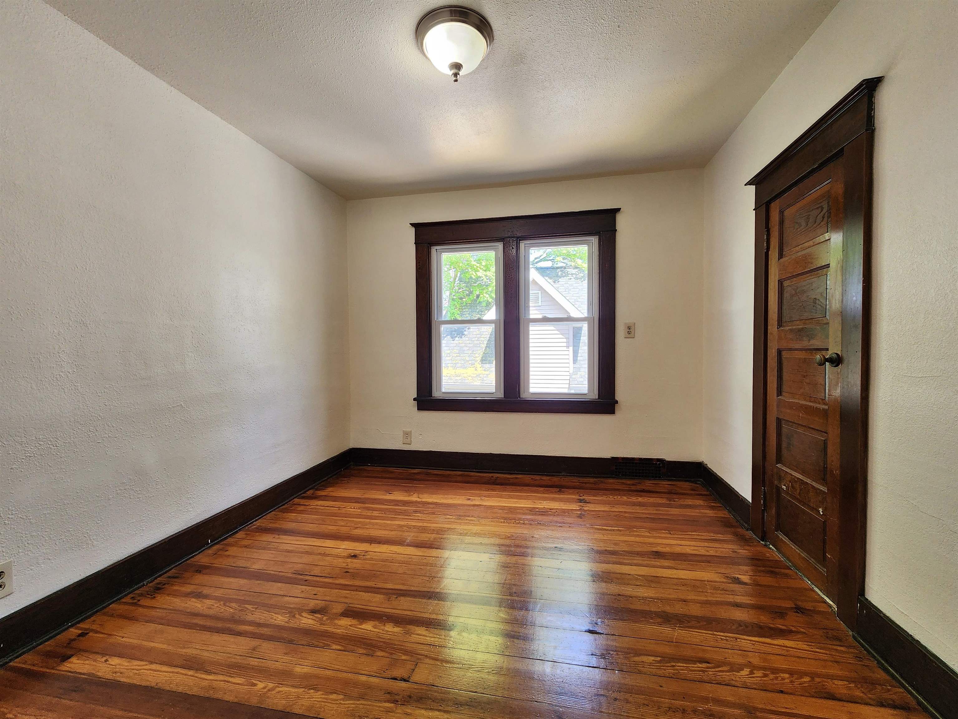 128 Rockingham Avenue Alma, MI 48801 - Photo 20 of 36 1933389-e6105101-e22c-4932-8317-ae5a42d4afa9.JPG
