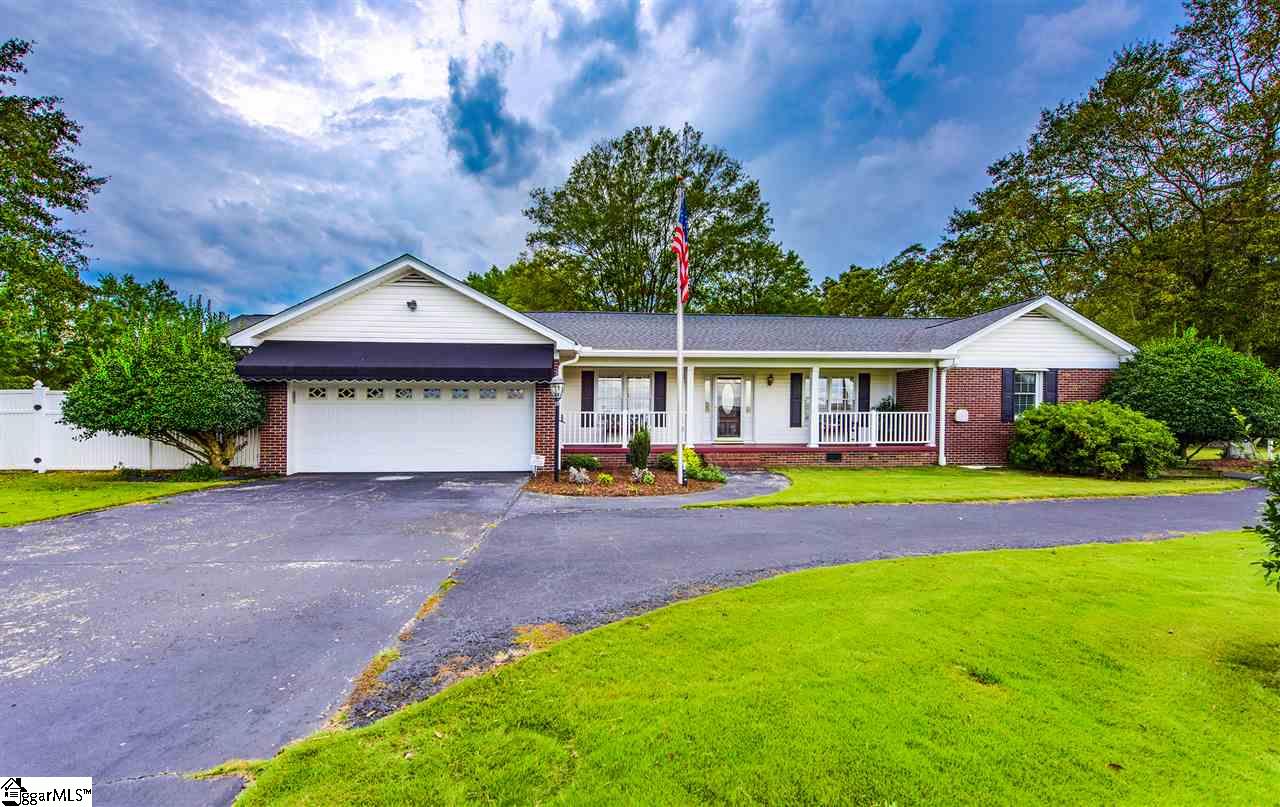 412 New Neely Ferry Road Mauldin, SC 29662 - Photo 1 of 31