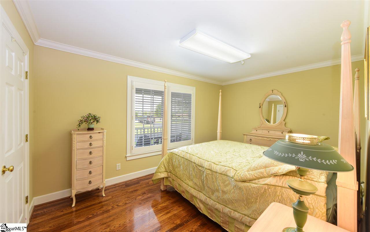 412 New Neely Ferry Road Mauldin, SC 29662 - Photo 10 of 31