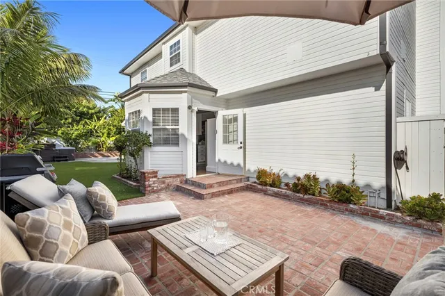 $2,695,000 | 201 East 21st Street, Costa Mesa, CA 92627