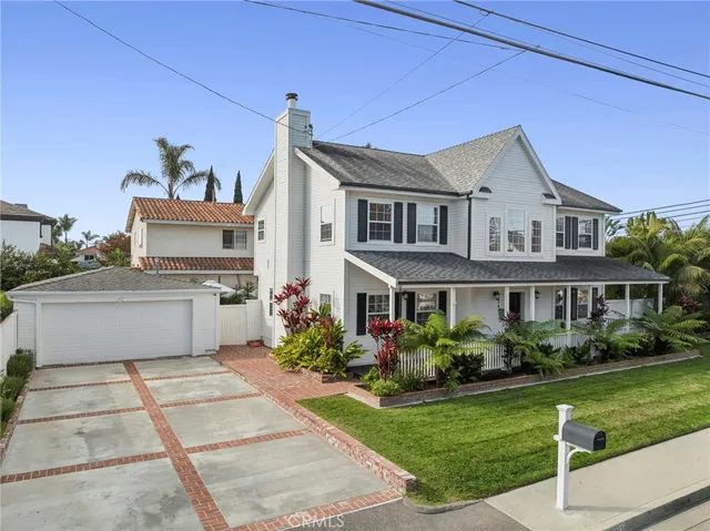$2,695,000 | 201 East 21st Street, Costa Mesa, CA 92627