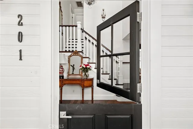 $2,695,000 | 201 East 21st Street, Costa Mesa, CA 92627