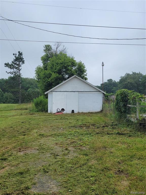4925 Moechel Road Stockbridge, MI 49285 - Photo 9 of 24