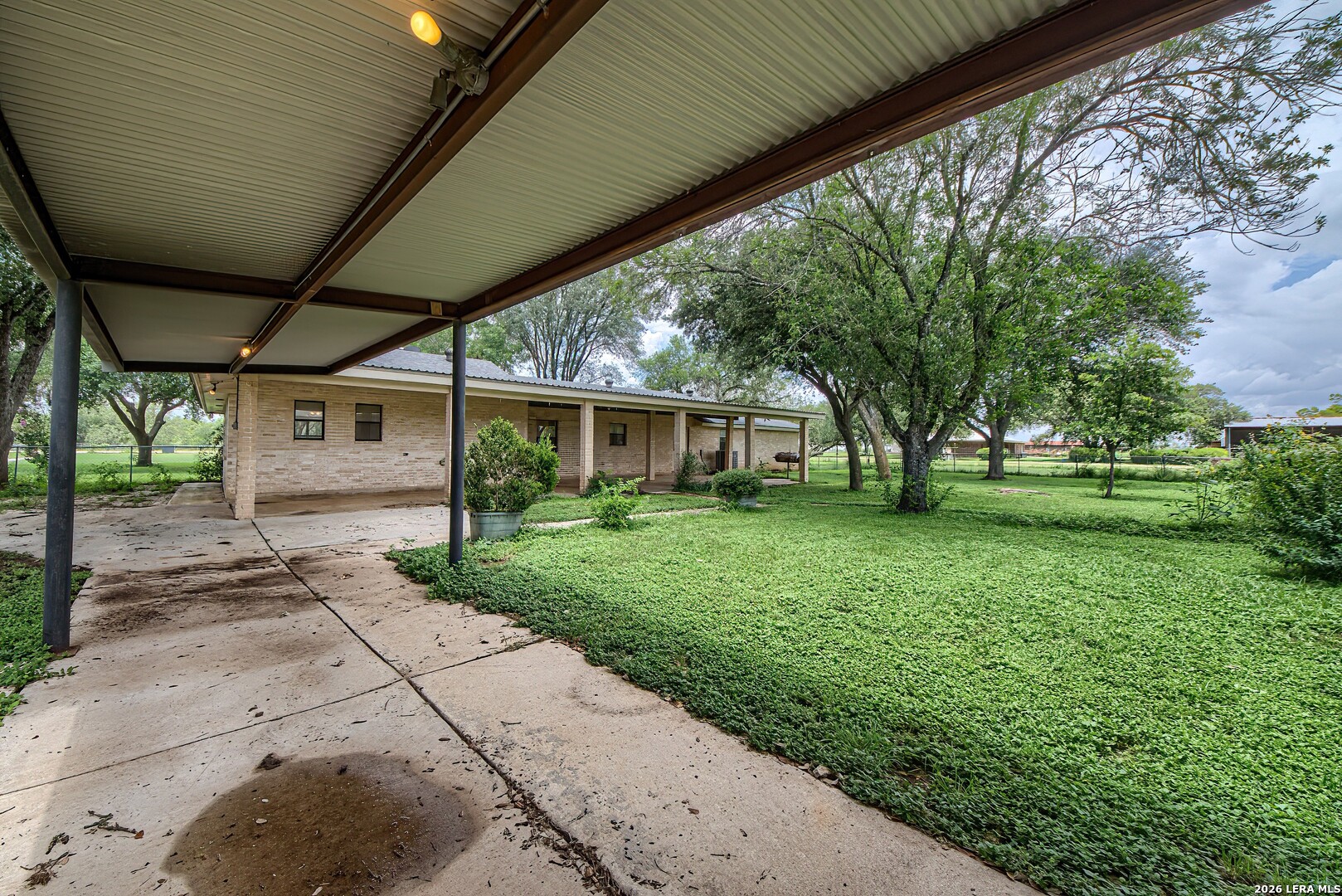 902 North Graytown Road St. Hedwig, TX 78152 - Photo 22 of 41 Gallery Image 22