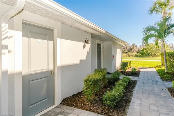 $5,995 | 6047 Ellerston Way Avenue, Unit 2112, Immokalee, FL 34142