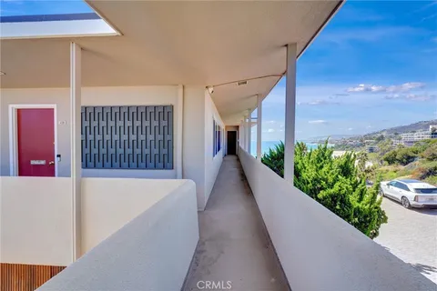 $2,498,000 | 31561 Table Rock Drive, Unit 418, Laguna Beach, CA 92651