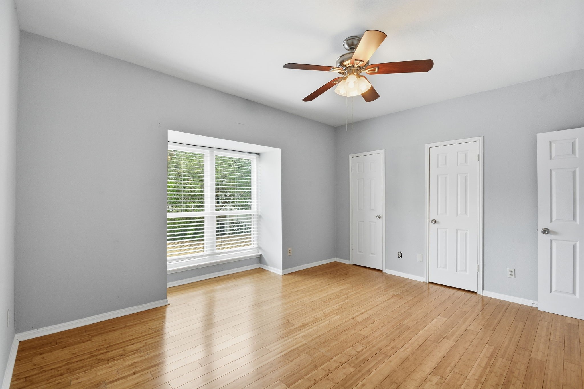 2100 Tanglewilde Street, Unit 576 Houston, TX 77063 - Photo 5 of 28