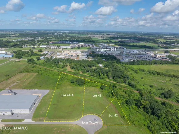 $1,390,653 | Tbd Lake Talon Road, Broussard, LA 70518