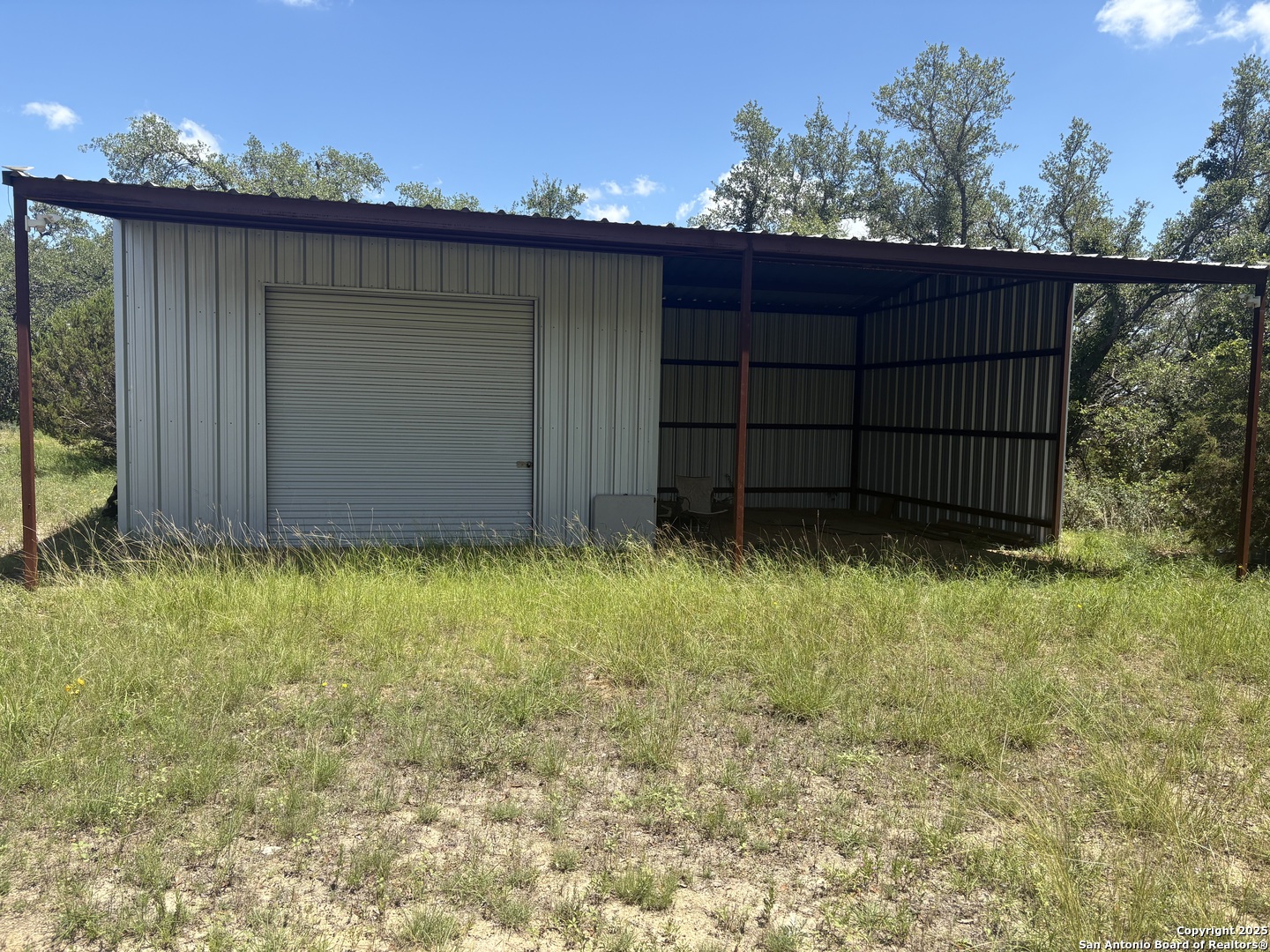 184 Peyton Colony Road Blanco, TX 78606 - Photo 11 of 33 a view of a backyard