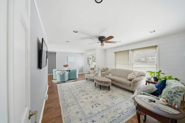 $269,900 | 661 Reynoldswood Road, Dixon, IL 61021