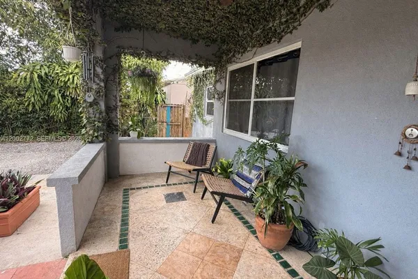 $4,000 | 431 Northwest 107th Street, Unit 431, Miami, FL 33168