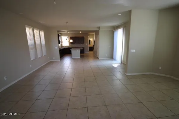 $2,150 | 5627 West Huntington Drive, Laveen, AZ 85339