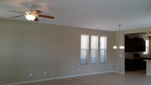 $2,150 | 5627 West Huntington Drive, Laveen, AZ 85339