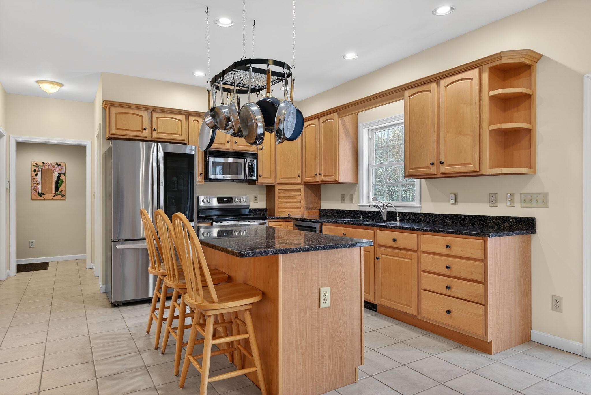 39 Hunter Road Freeport, ME 04032 - Photo 20 of 59 46_DSC00571