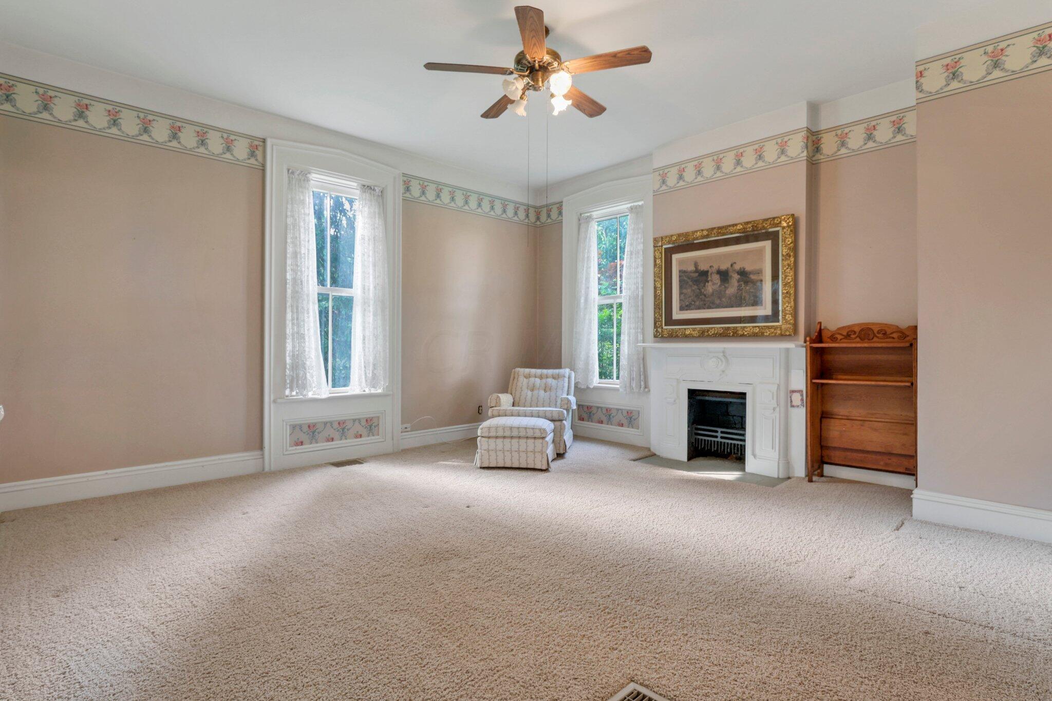 334 Old Columbus Road Springfield, OH 45505 - Photo 15 of 127 First floor owner suite/Mother in-law suite