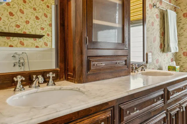 $4,250,000 | 2070 Bush Street, San Francisco, CA 94115