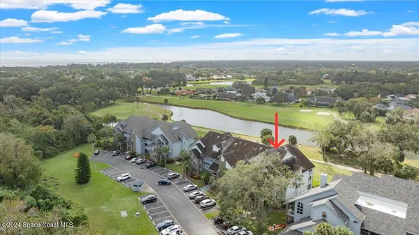 $194,000 | 575 Shadow Wood Lane, Unit 221, Titusville, FL 32780