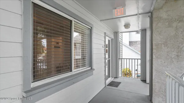 $194,000 | 575 Shadow Wood Lane, Unit 221, Titusville, FL 32780