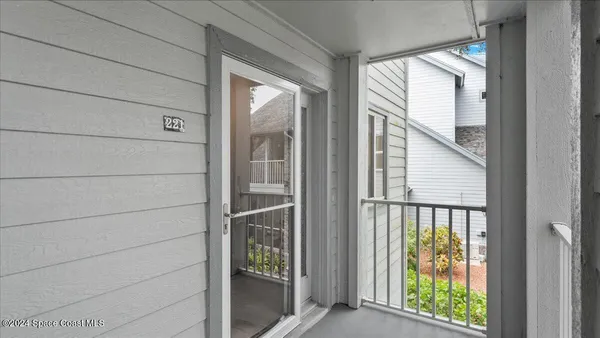 $194,000 | 575 Shadow Wood Lane, Unit 221, Titusville, FL 32780