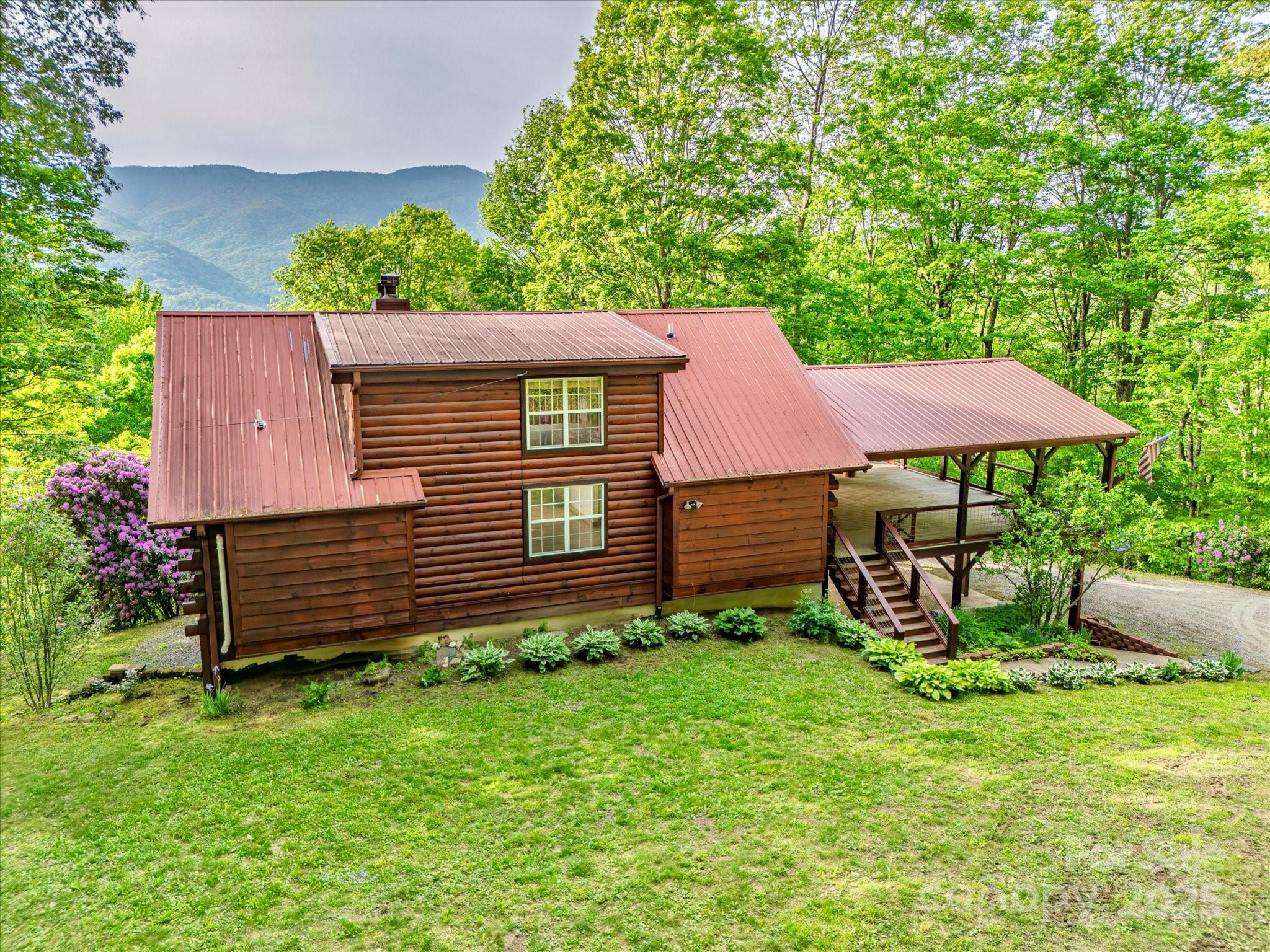 287 Sara Ridge Road Waynesville, NC 28786 - Photo 35 of 48 Gallery Image 35