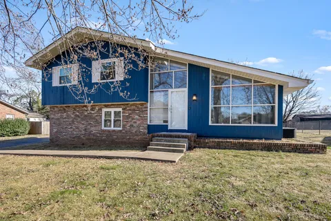 $359,900 | 1110 Trinity Drive, Murfreesboro, TN 37129