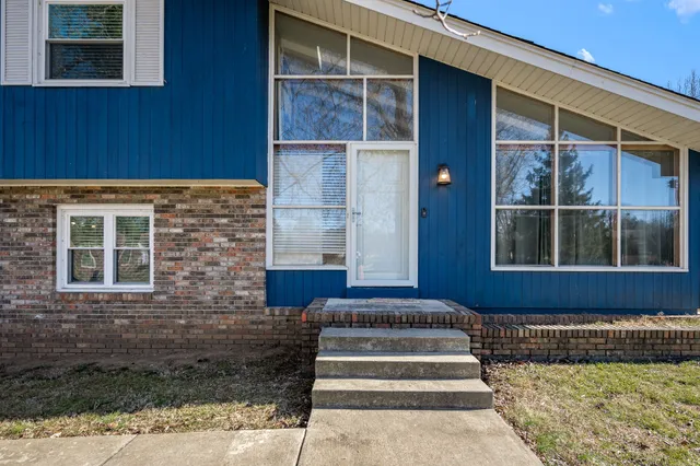 $359,900 | 1110 Trinity Drive, Murfreesboro, TN 37129