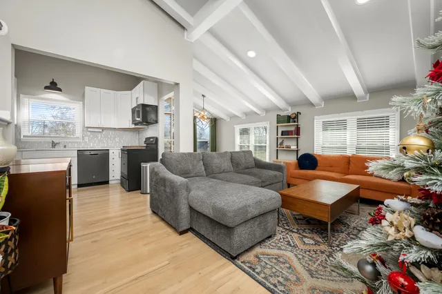 $359,900 | 1110 Trinity Drive, Murfreesboro, TN 37129