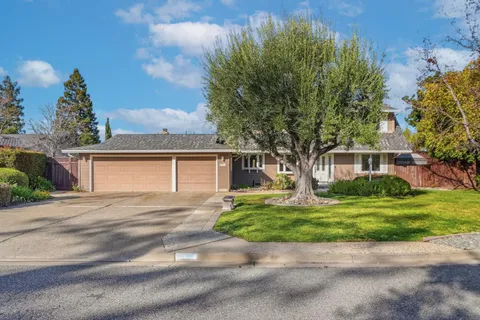 $3,988,950 | 19319 Falmouth Court, Saratoga, CA 95070