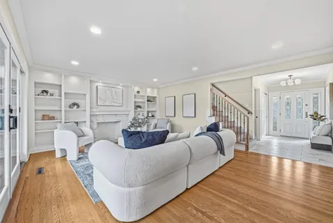 $3,988,950 | 19319 Falmouth Court, Saratoga, CA 95070