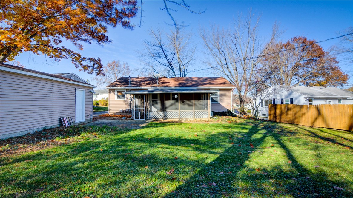 13 West Enlow Drive Decatur, IL 62521 - Photo 25 of 28 Gallery Image 25