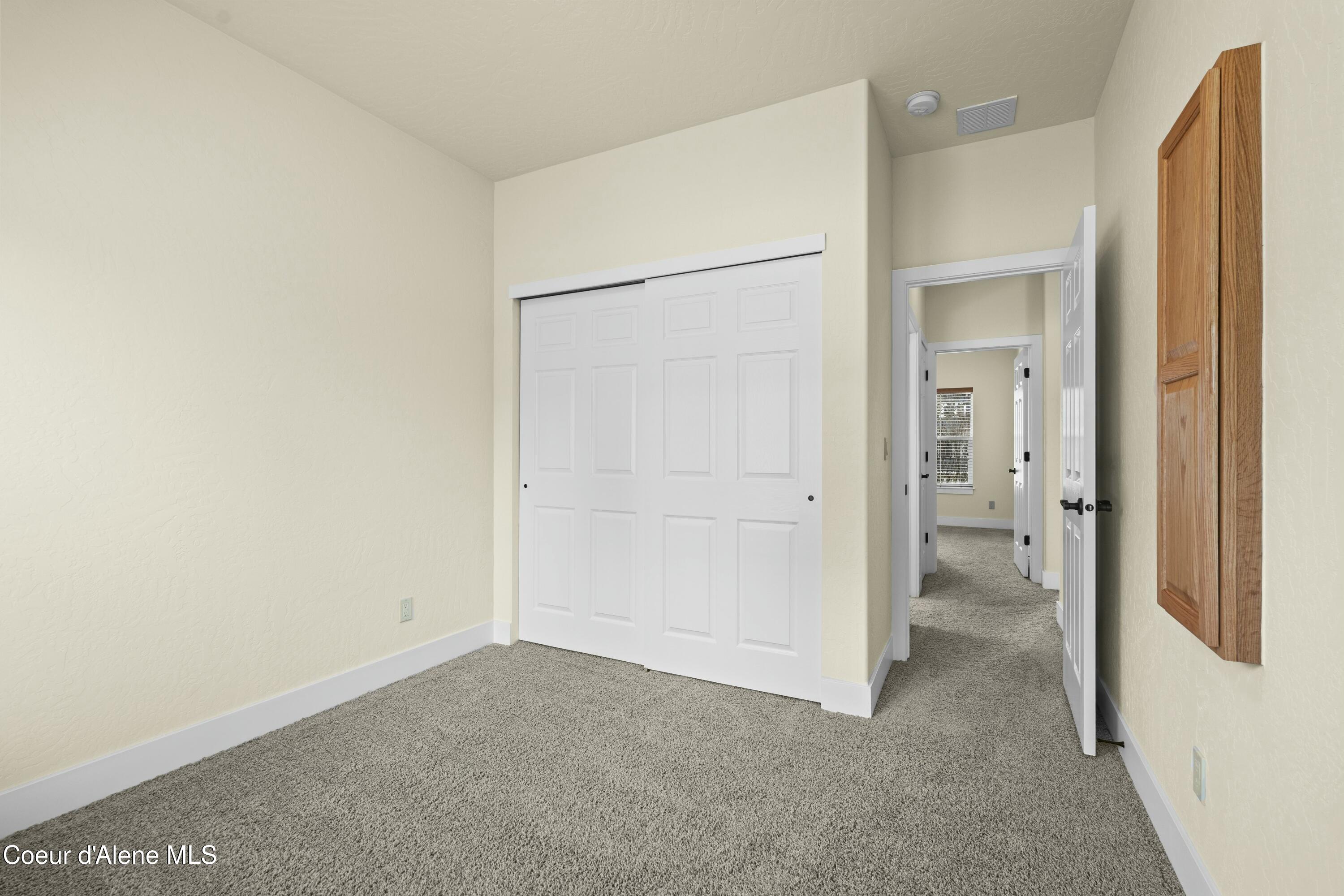 424 Becker Lane Dover, ID 83825 - Photo 27 of 38 Bedroom 3