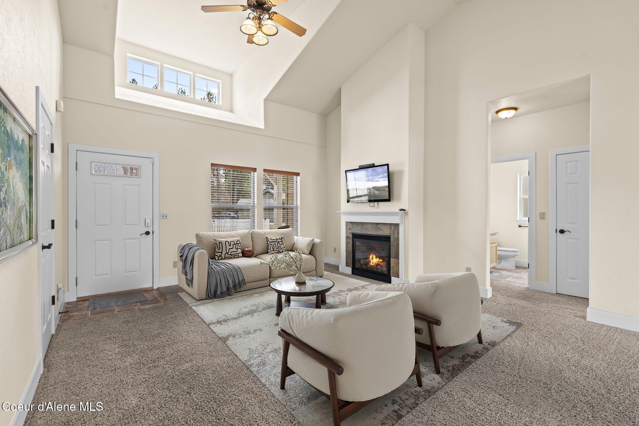 424 Becker Lane Dover, ID 83825 - Photo 3 of 38 Virtually Staged Living Room