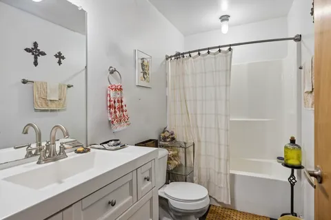 $364,900 | 704 Taylor Street, Unit 202, Nashville, TN 37208