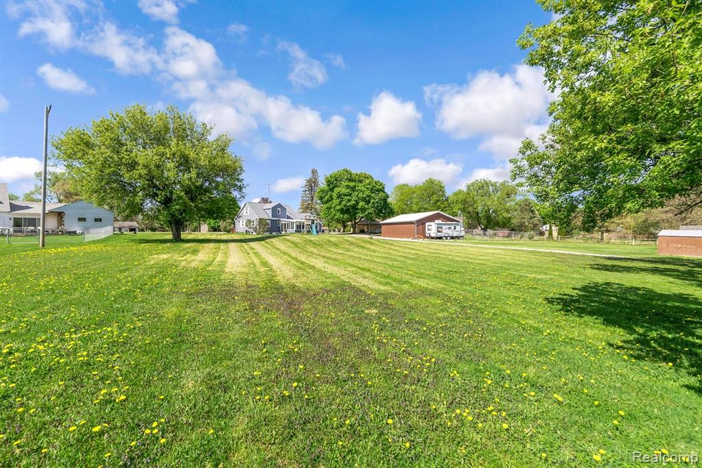 10864 Lansing Road Durand, MI 48429 - Photo 43 of 46