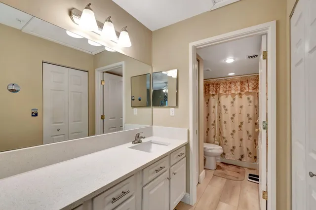 $325,000 | 500 Scotia Drive, Unit 305, Hypoluxo, FL 33462