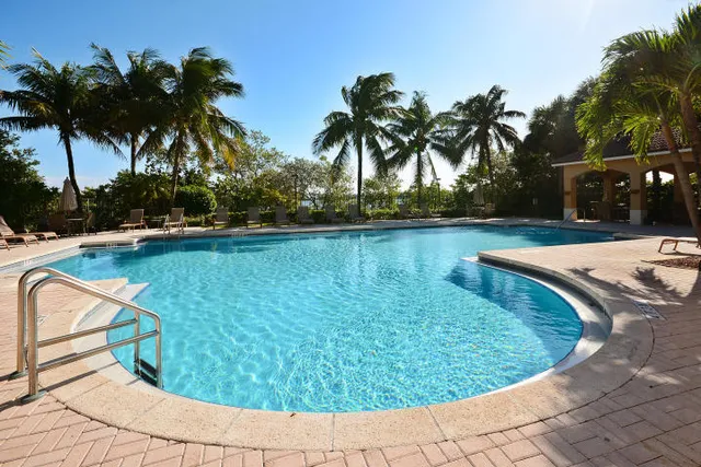 $325,000 | 500 Scotia Drive, Unit 305, Hypoluxo, FL 33462