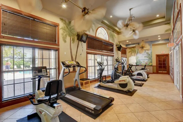 $325,000 | 500 Scotia Drive, Unit 305, Hypoluxo, FL 33462