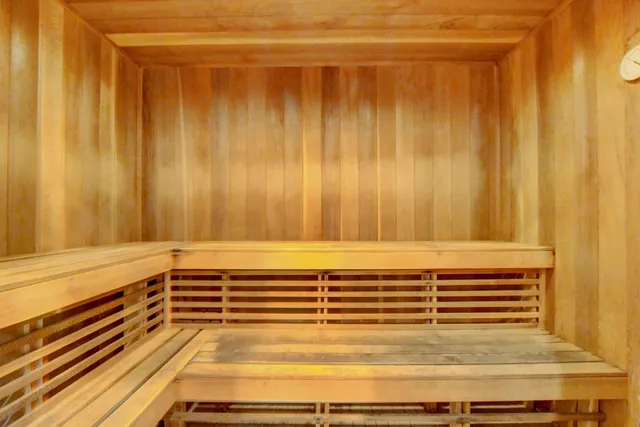 $325,000 | 500 Scotia Drive, Unit 305, Hypoluxo, FL 33462