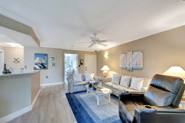 $325,000 | 500 Scotia Drive, Unit 305, Hypoluxo, FL 33462
