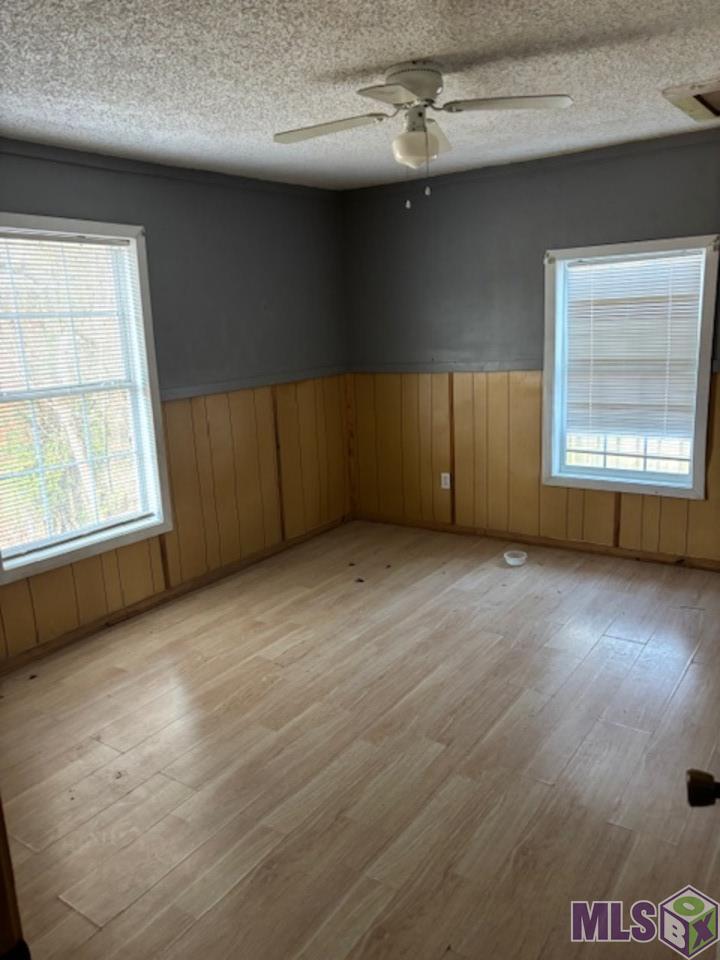 3833 Sycamore Street Baton Rouge, LA 70805 - Photo 3 of 12