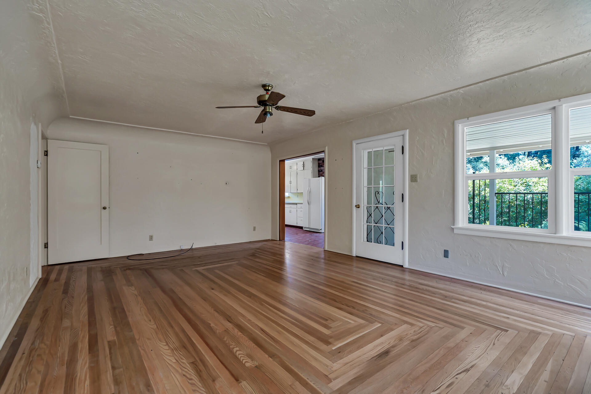 9626 Deschutes Road Palo Cedro, CA 96073 - Photo 5 of 60 9626DeschutesRoad-23