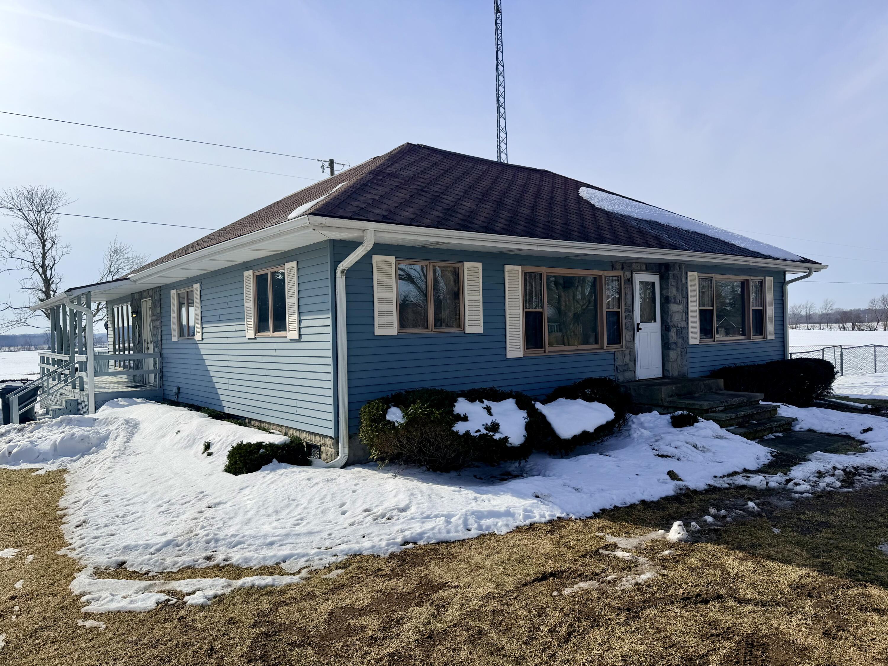 49145 92nd Avenue Decatur, MI 49045 - Photo 1 of 61 Front