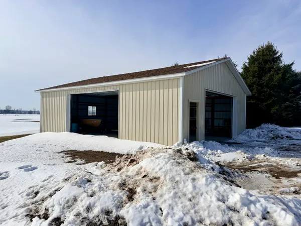 $309,900 | 49145 92nd Avenue, Decatur, MI 49045