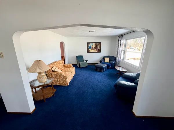$309,900 | 49145 92nd Avenue, Decatur, MI 49045