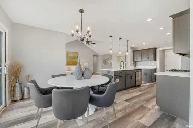 $389,900 | 5165 Greyson Heights Drive, Auburn, IN 46706