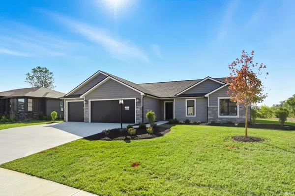 $379,900 | 5165 Greyson Heights Drive, Auburn, IN 46706