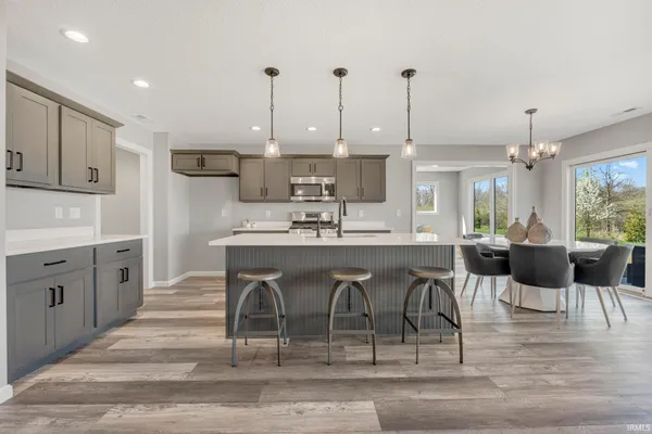 $379,900 | 5165 Greyson Heights Drive, Auburn, IN 46706