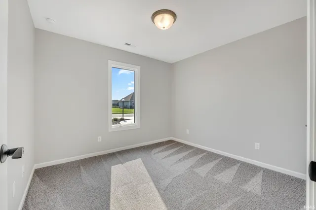 $389,900 | 5165 Greyson Heights Drive, Auburn, IN 46706