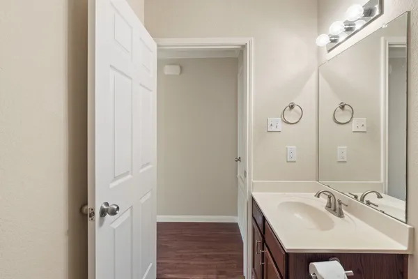 $291,382 | 11400 Ashbrook Drive, Manchaca, TX 78652