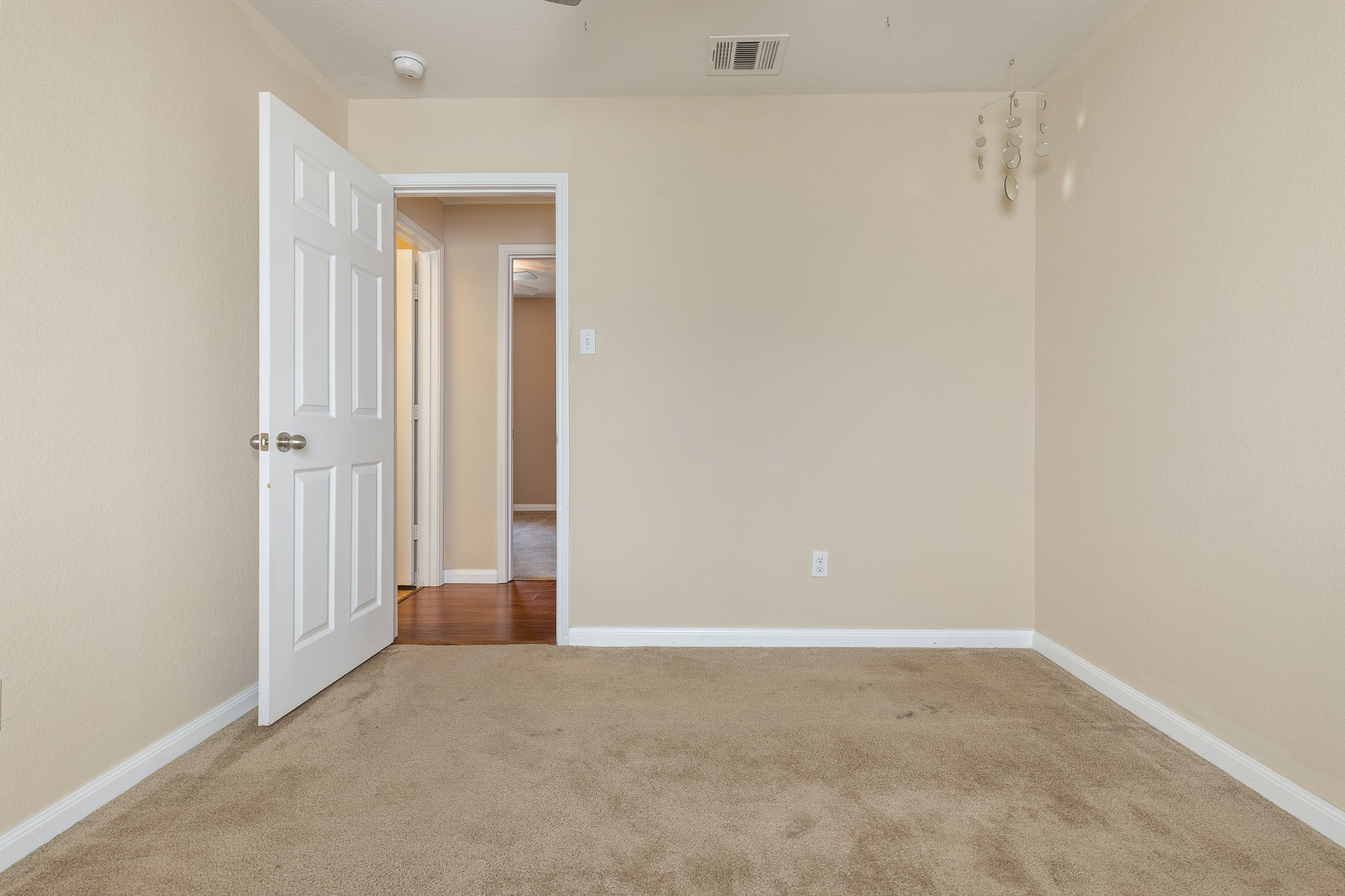 11400 Ashbrook Drive Manchaca, TX 78652 - Photo 26 of 32 a view of an empty room